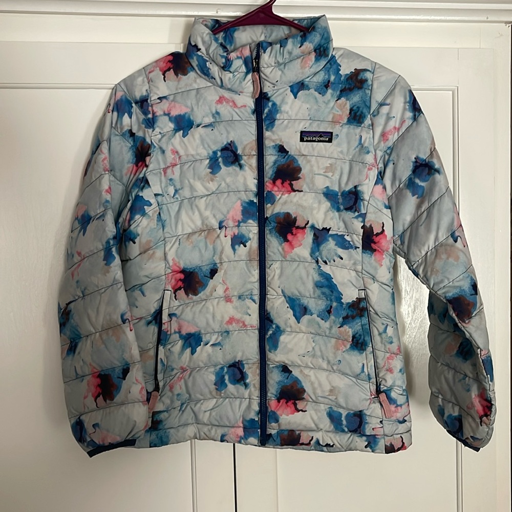 Kids Patagonia puffer jacket